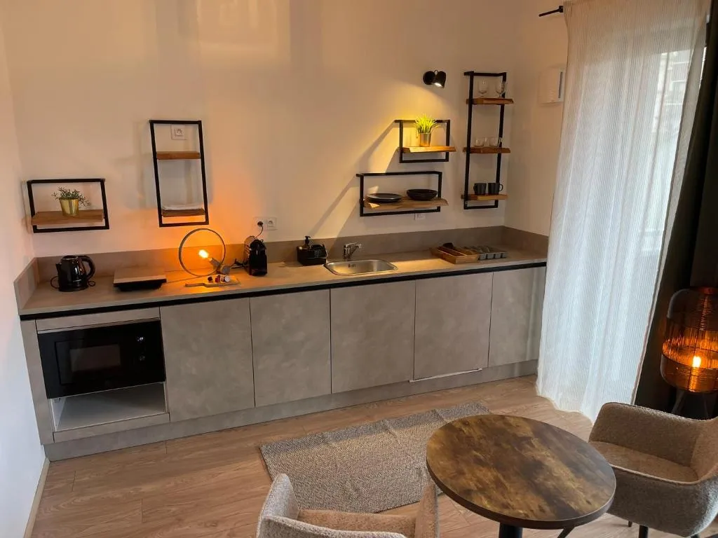 Levný jednolůžkový pokoj bez okna — foto 1