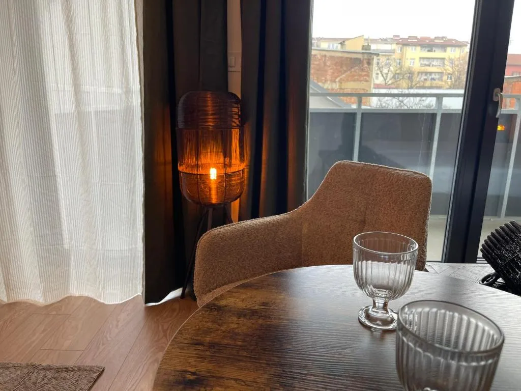 Studio s balkonem — foto 1